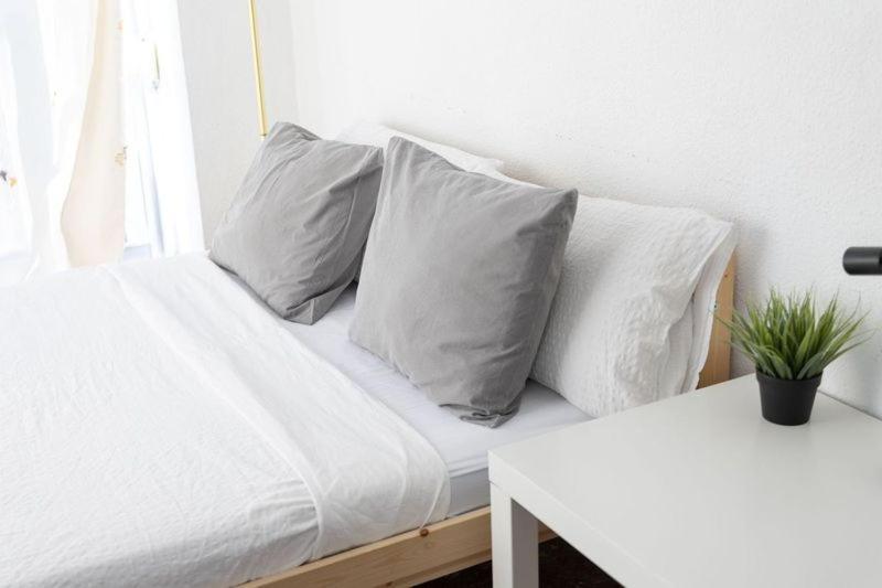 Habitación en casa particular Cardenal 3